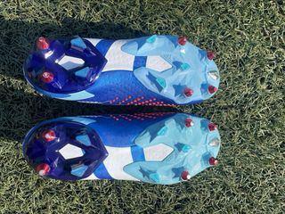Botas de fútbol Adidas predator azules 