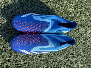 Botas de fútbol Adidas predator azules 