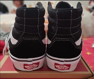 Zapatillas Vans Bota Negras Talla 40 Nuevas