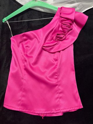 Vestido de fiesta fucsia y floral en dos piezas