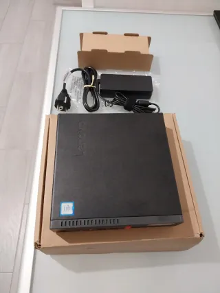 Lenovo ThinkCentre M910Q i5 6500T 8GB RAM SSD 240G