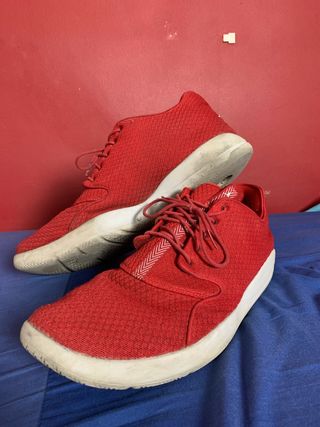 Zapatillas Nike Jordan Rojas Talla 42