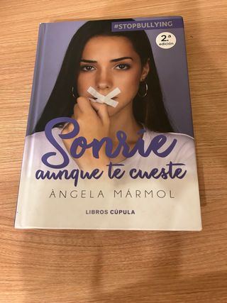 libro Angela mármol en perfectas condiciones