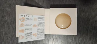 Njud sujetador invisible sin usar.