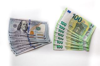 415 Dólares USA por Euros