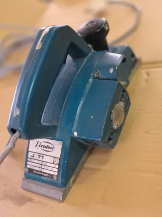 Cepillo Eléctrico Virutex J 71