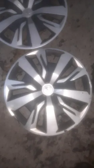 Tapacubos Peugeot 208 16 Originales