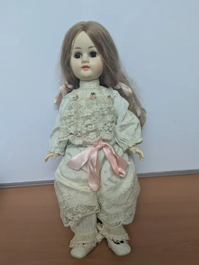 Muñeca Revival, de Famosa