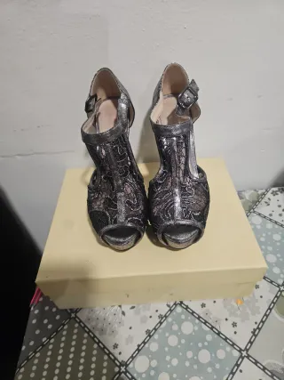 Zapatos tacón Valentino Talla 37