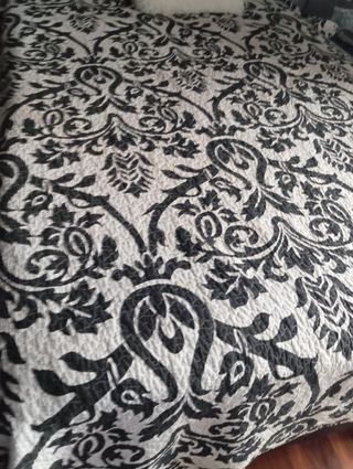 Colcha Cama 135cm Diseño Damasco