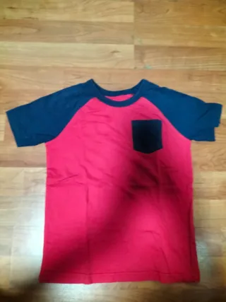 Camisetas niño 4-5 años (verde y rojo)