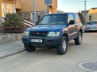 Mitsubishi Montero 2001