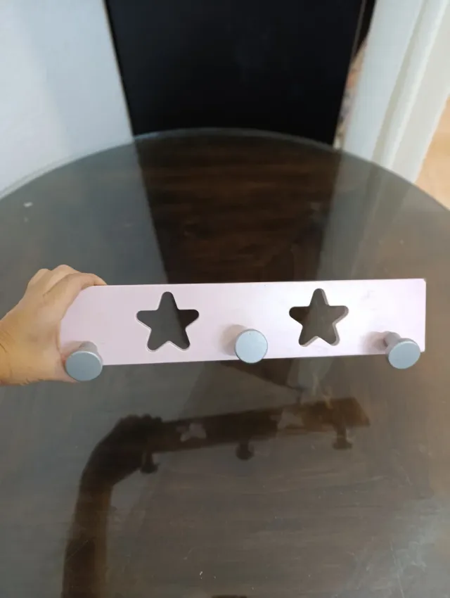 Colgador infantil estrellas rosa y plata