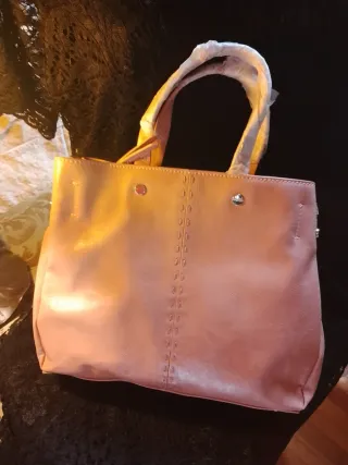Zara Bolso bandolera y de mano