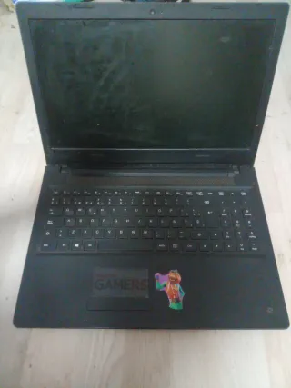 Portátil Lenovo Negro