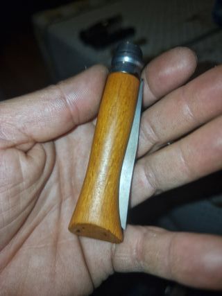 Coltello antico Opinel n. 6 in carbonio