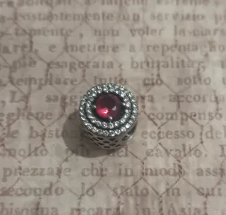 Pandora Charm Círculo Rojo y Circonitas