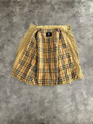 Burberry Harrington Premium Vintage Beige Jacket