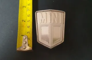 Emblema Mini antiguo