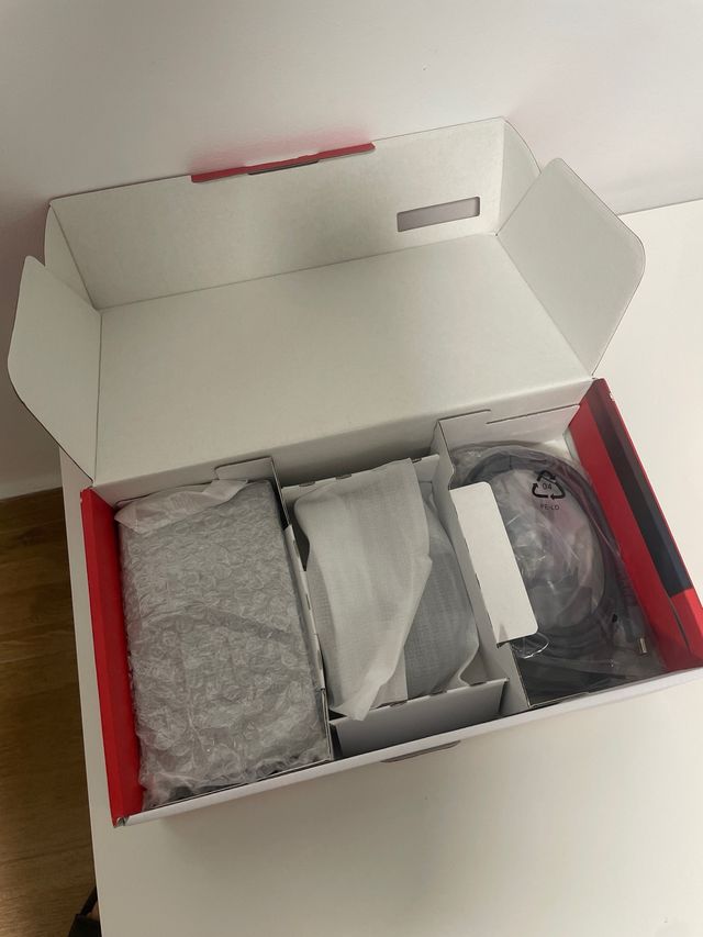 Nintendo Switch Azul y Rojo