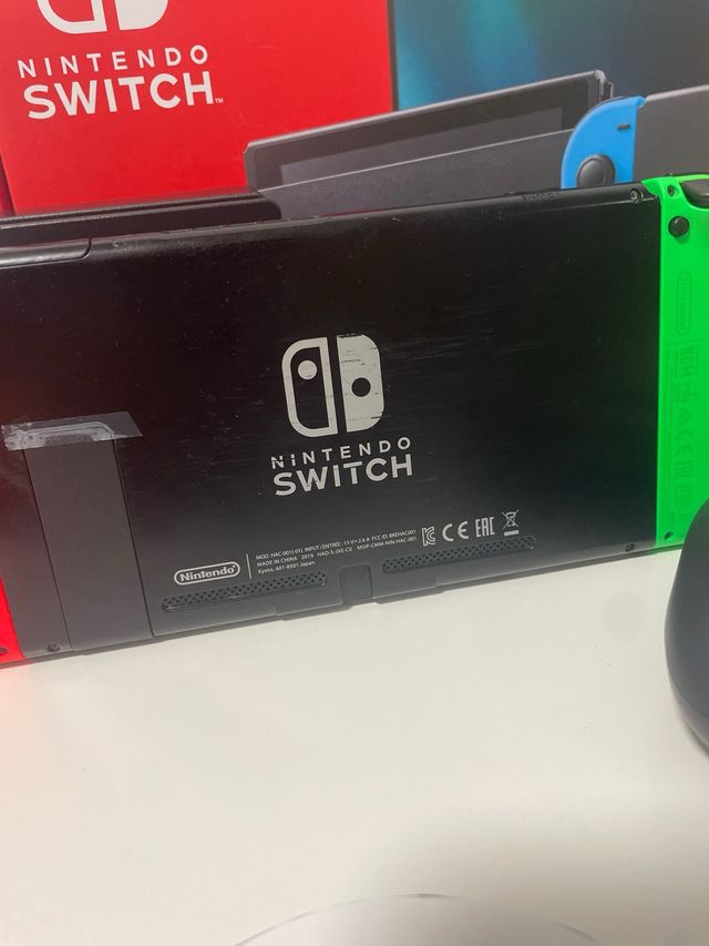 Nintendo Switch Azul y Rojo