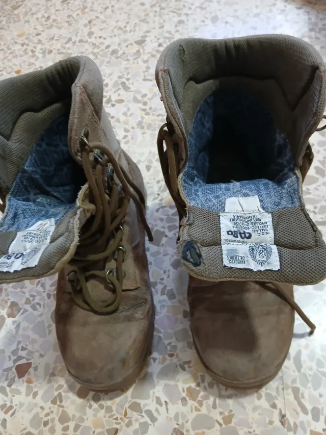 Botas de campaña talla 41