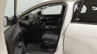 Peugeot 3008 PureTech 130 S&S Allure 96 kW (130 CV)
