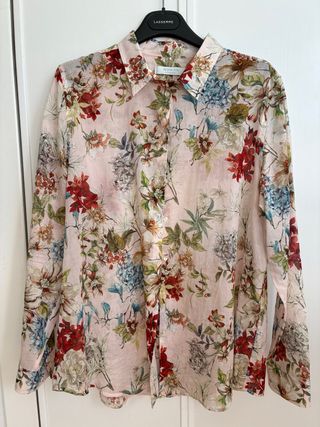 Blusa floral multicolor talla M de Woman
