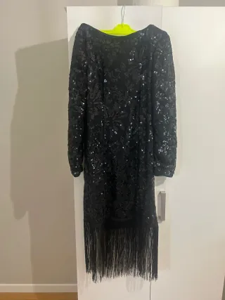 Conjunto Gatsby Años 20: Vestido y Accesorios