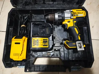 Dewalt DCD996 
