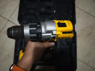 Dewalt DCD996 