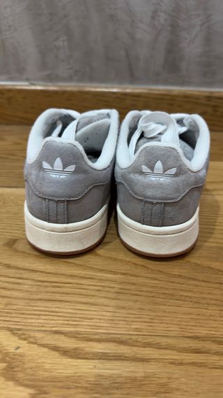 Lote Adidas Campus ( las dos talla 38 )
