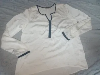Camiseta blanca manga larga