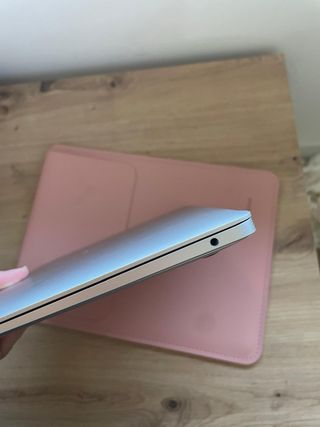 MacBook Air 13 2020 Rosa y Plata
