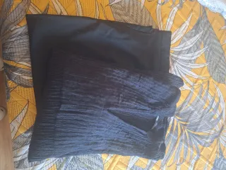 Conjunto Zara: Pantalón y Vestido Negro