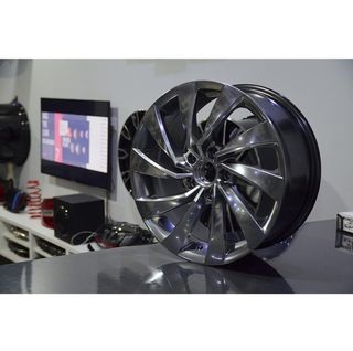 Juego de 4 Llantas 17 CC Arteon Hyper Silver VW025