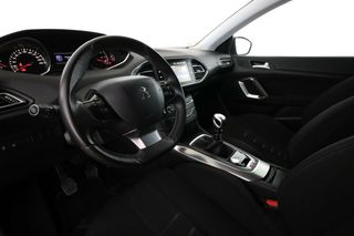 Peugeot 308 1.6 e-HDi Allure