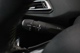 Peugeot 308 1.6 e-HDi Allure