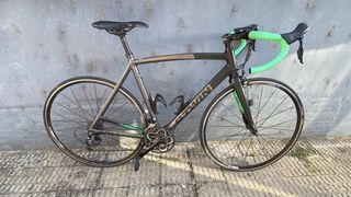 Bicicleta de carretera Shimano 105