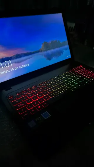 Asus ROG Strix GL553VD Gaming Laptop
