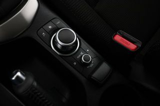 Mazda 2 1.5 E-Skyactiv-G Mild-Hybrid Homura