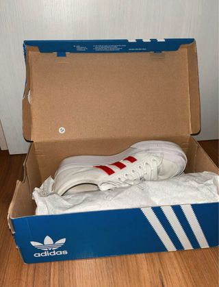 Zapatillas Adidas Plataforma Blancas Rayas Rojas