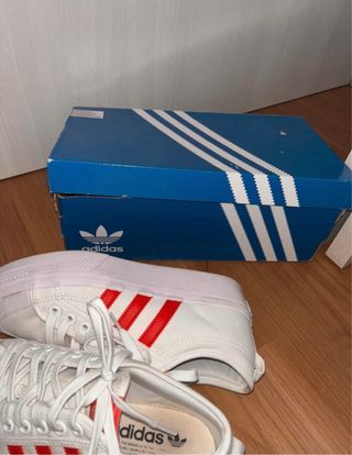 Zapatillas Adidas Plataforma Blancas Rayas Rojas