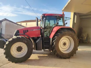 Tractor Case IH CVX 150