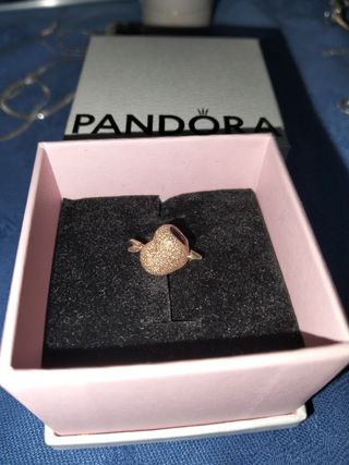 Pandora Corazón Oro