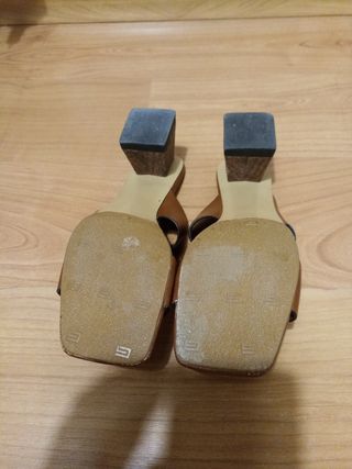 Sandalias CORINA Marrones