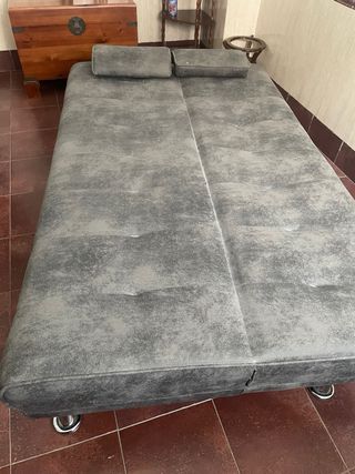 Sofá cama gris tela casi nuevo