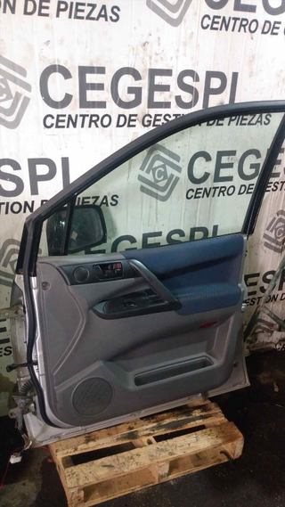 PUERTA DELANTERA DERECHA MITSUBISHI SPACE RUNNER