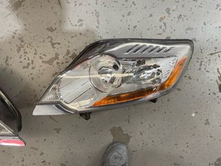 Faro Izquierdo Ford Kuga 2012