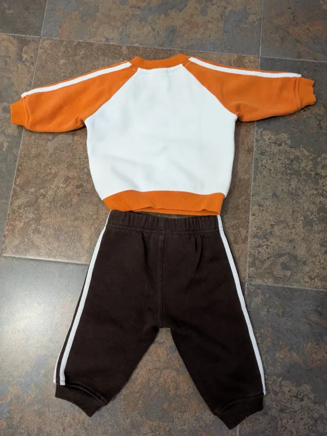 Chándal bebé Adidas naranja y marrón 3-6 meses